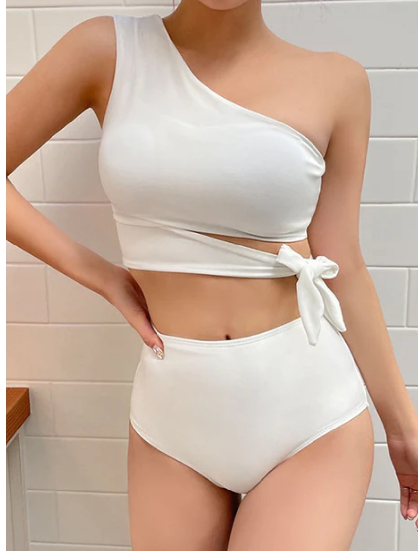 Sexy one-shoulder solid color split swimsuit
http://shrsl.co