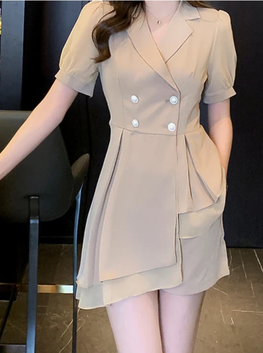 Summer pleated stitching two-piece set
http://shrsl.com/3mkb