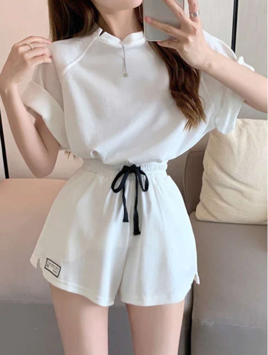 Sportswear short sleeve t-shirt top drawstring shorts
http:/