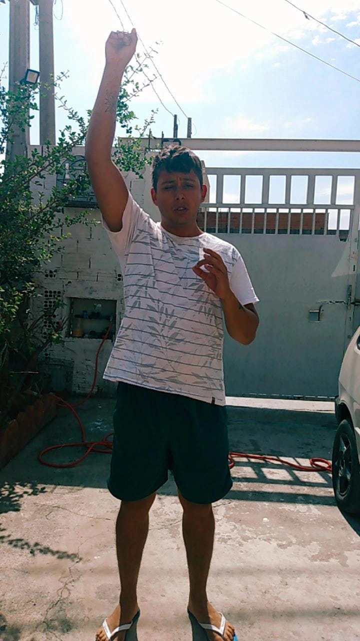 Fai vitória ae kkk : )