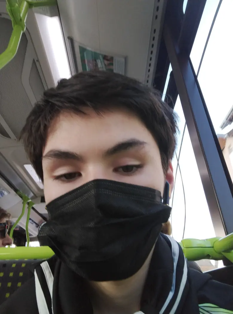 Merci pour votre accueil.
je suis nouveau