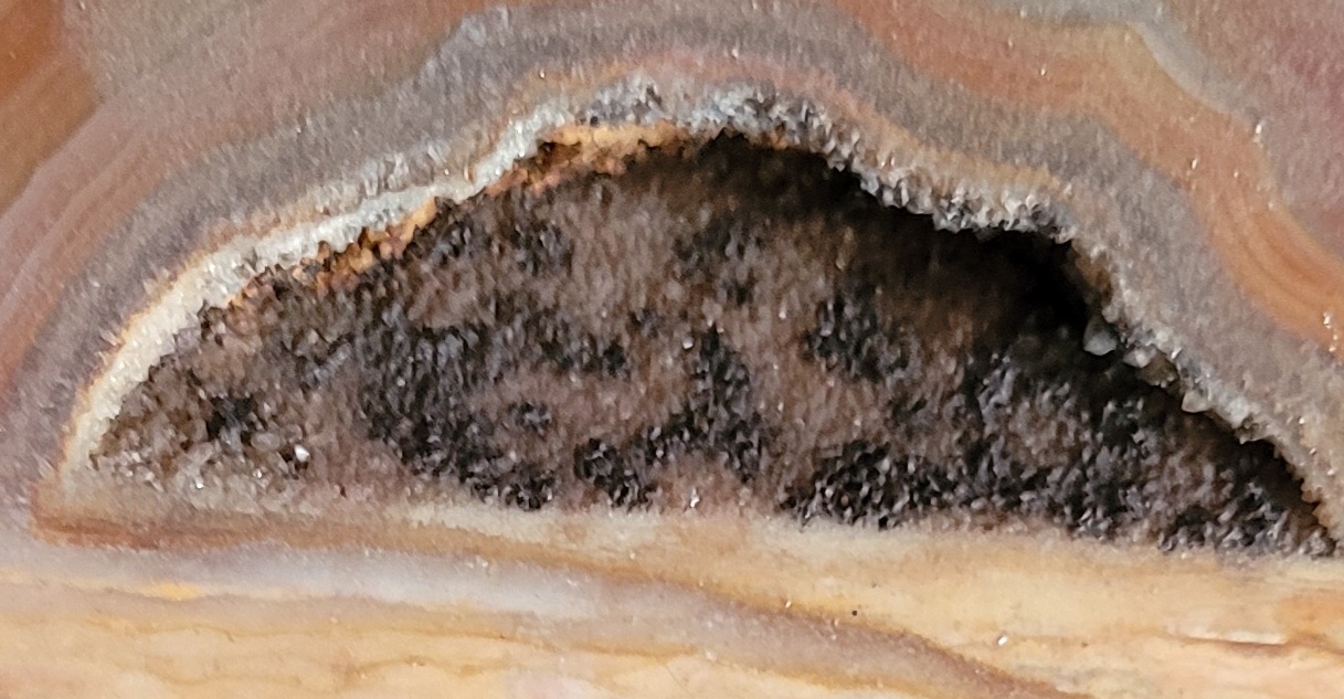 What does this look like? A cave in a rock cliff?