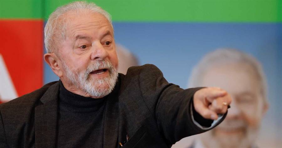 Decisão que Lula precisou tomar na segunda-feira doerá no bo
