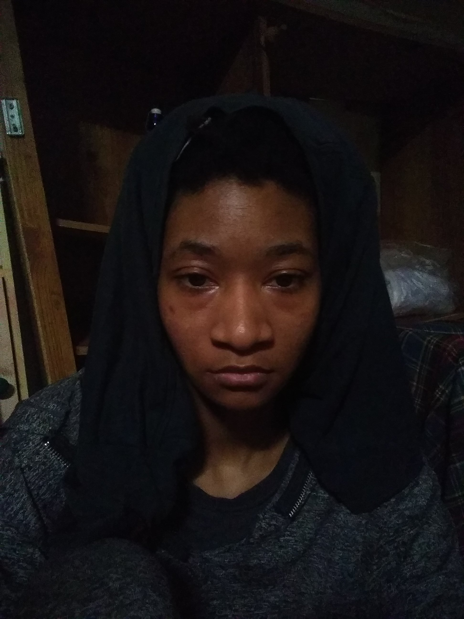 y do I look like a boy when I'm a girl