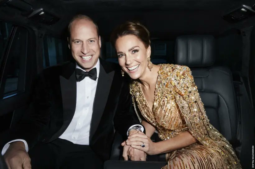 Happy anniversary to the lovely  #PrinceandPrincessofWales👑