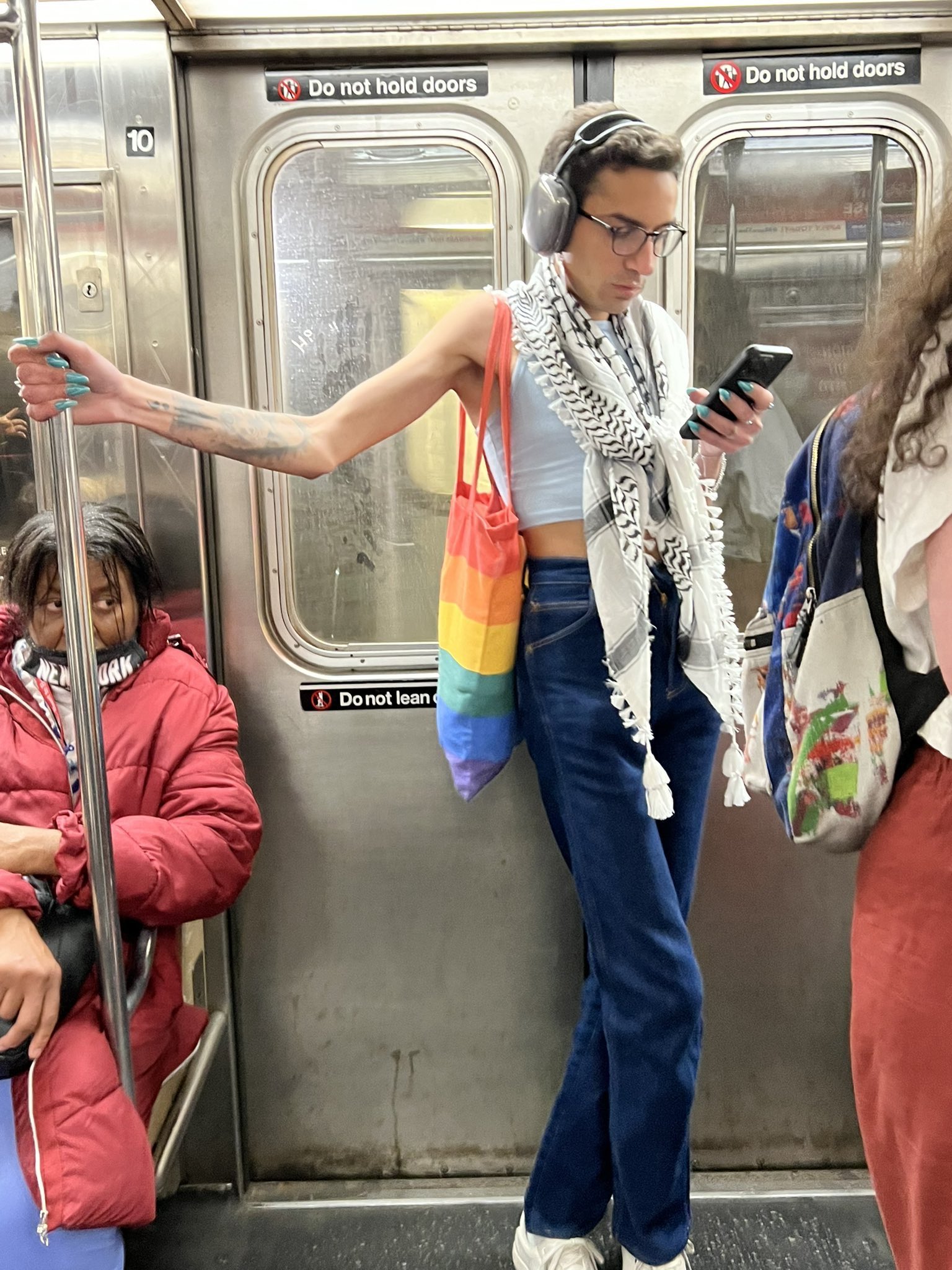 queer 🌈 support 
#lgbt