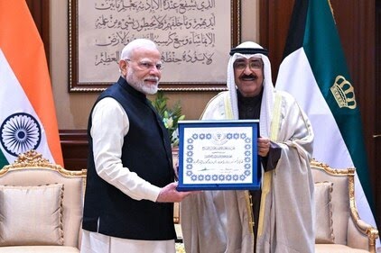 PM मोदी को मिला कुवैत का सर्वोच्च सम्मान, 'द ऑर्डर ऑफ मुबारक