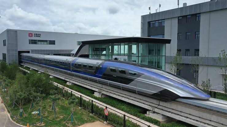 China unveils the prototype of the world's fastest train, ca