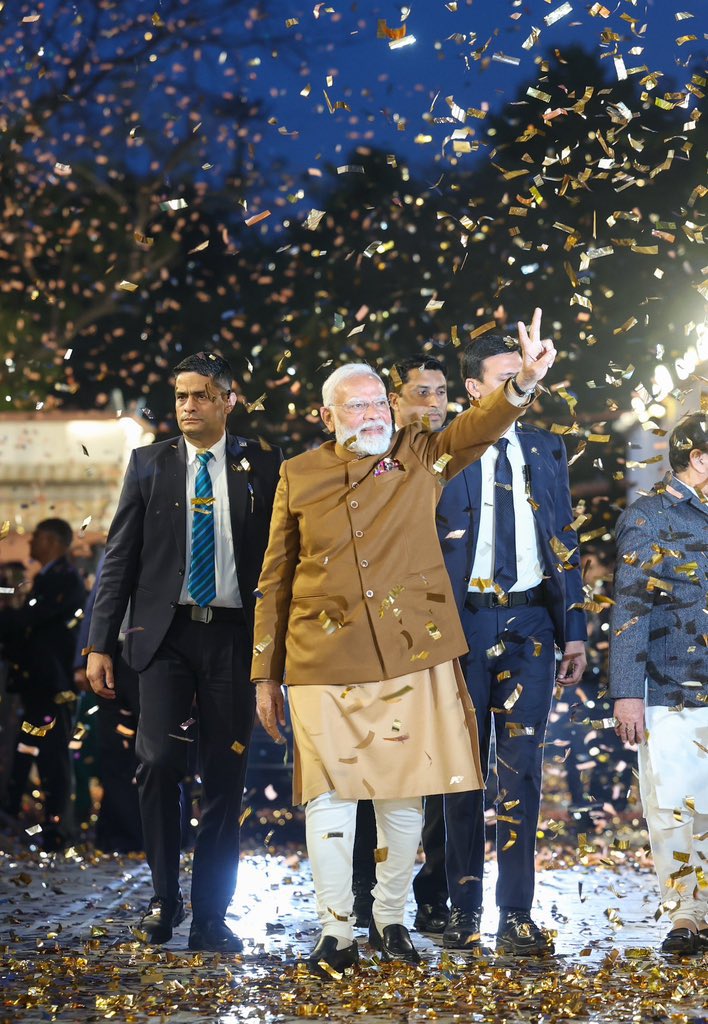 #Delhi model पर भारी पड़ा #Gujarat model।
A big victory!