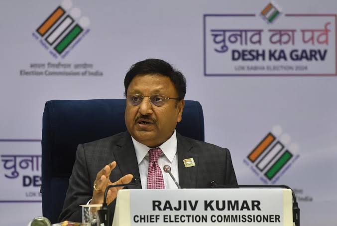 राजीव कुमार, ex-cec का कार्यकाल समाप्त हुई। इनके कार्य काल म