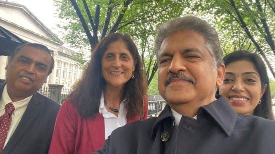 When Mukesh Ambani ran into Sunita Williams while waiting fo