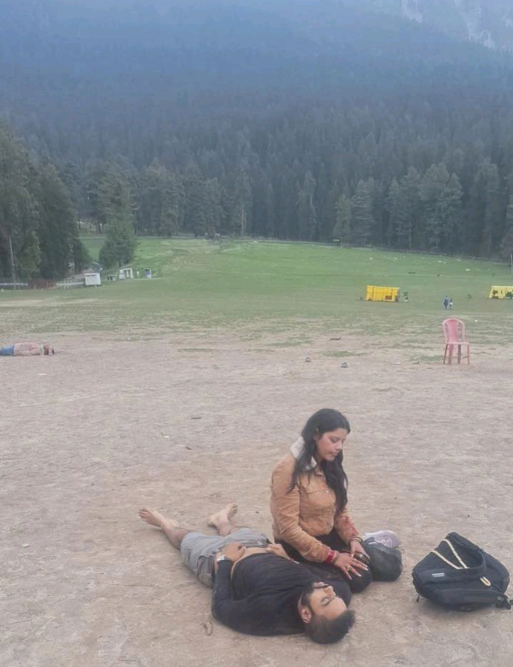 Pahalgam, Jammu Kashmir में terrorist attack 😔 
#Jammu
#Paha