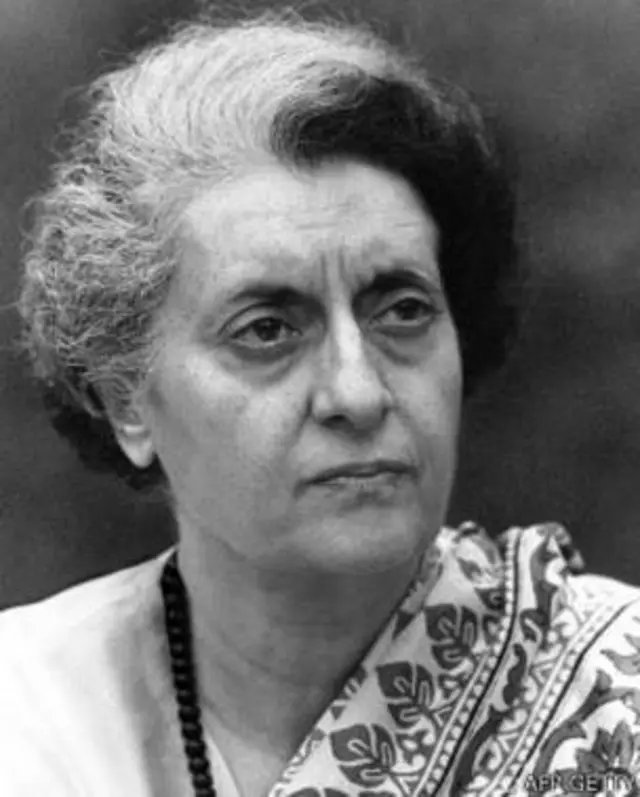 आज देश का इंदिरा गांधी को याद आ रहा है। 
#IndiraGandhi