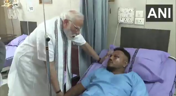 #AirIndia plane से एक मात्र व्यक्ति जिसका नाम रमेश है, उनसे 