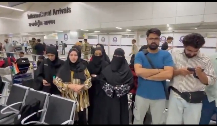 The Modi Government rescued Kashmiri students from Iran. 

T