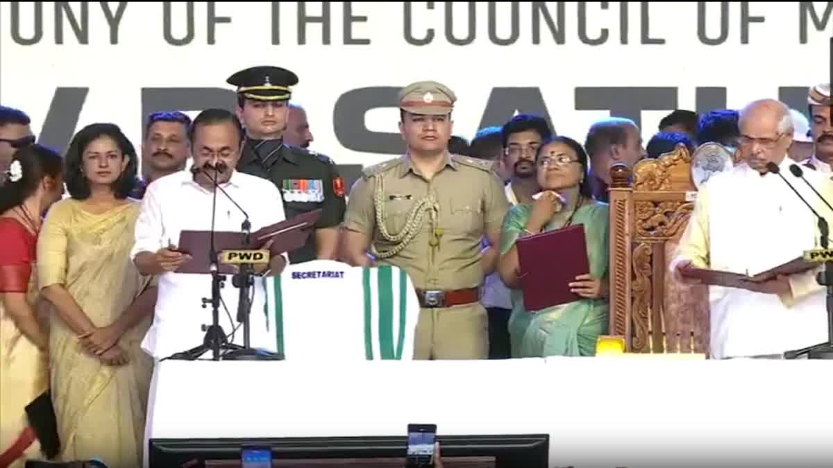 केरल के नए मुख्यमंत्री V. D. Satheesan हैं।
उन्होंने मई 2026