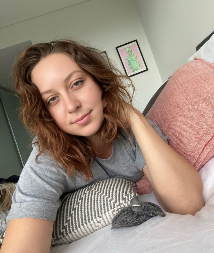 looking for a handsome man that is clearing and lovable