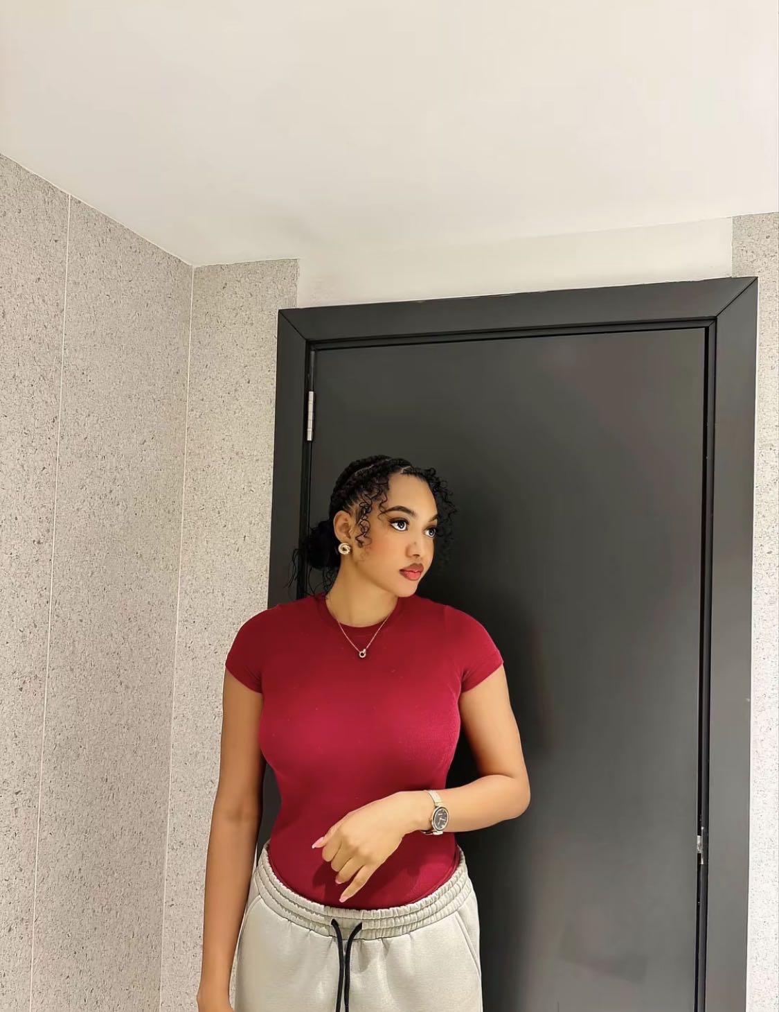Ownmates Post